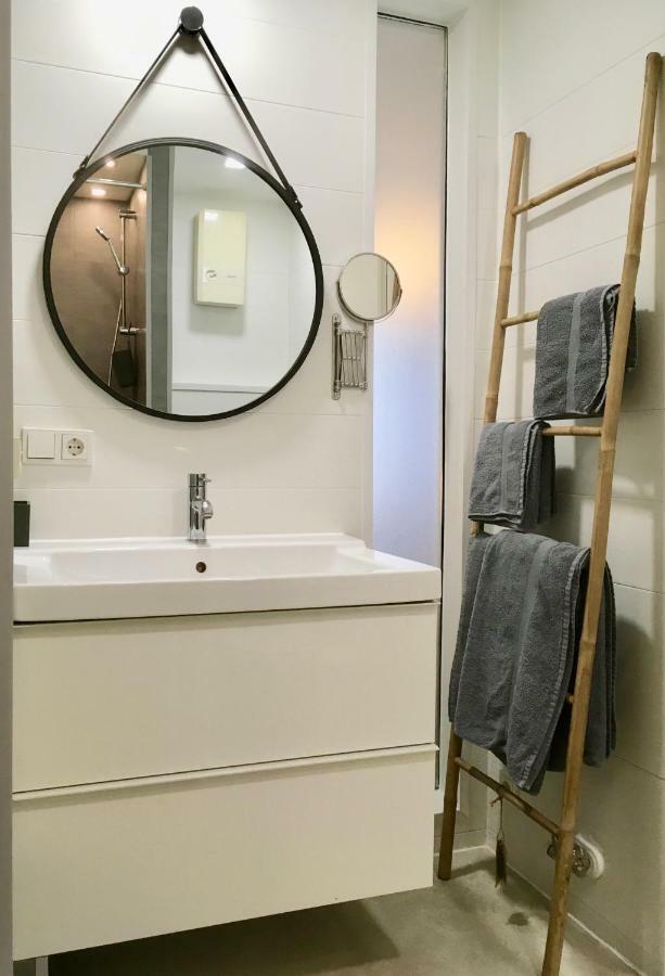 Living At Saarpartments -Adultsonly- 2 Bedrooms, Kitchen - Business & Holiday Apartments For Long- And Short Term Stay, 3 Min To Train Station, Secure E-Bike Parking! ساربروكن المظهر الخارجي الصورة